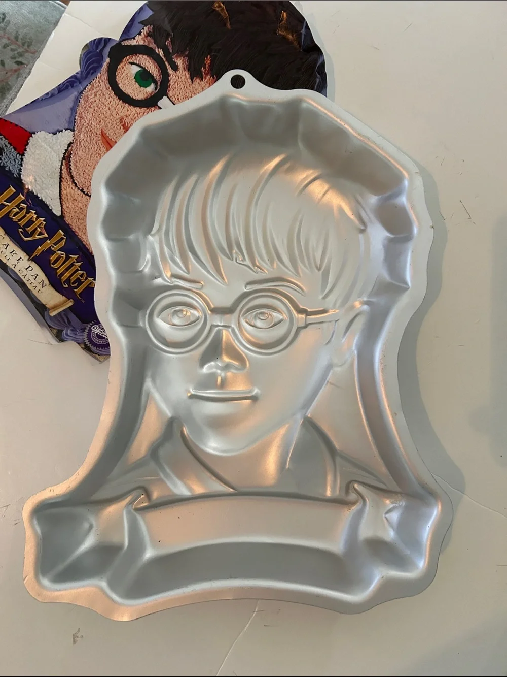 Wilton Harry Potter Character Cake Pan perfect for your Wizard Party